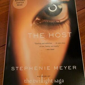 The Host by Stephenie Meyer, Paperback - Brown and Black Cover